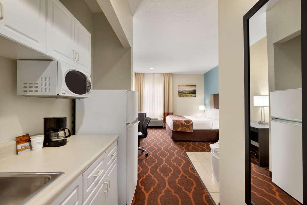 Baymont By Wyndham Grovetown Augusta Hotel Стая снимка